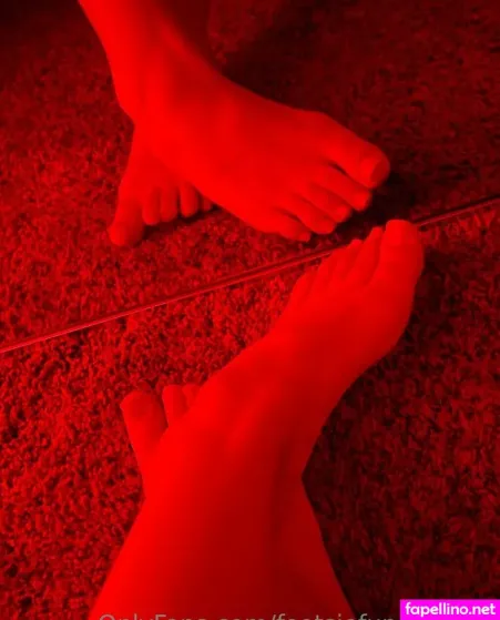 Footsiefunsammie OnlyFans Thumbnail #AwIhJsNZp6