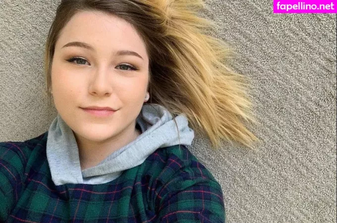 Fooya OnlyFans Thumbnail #J17R4XjAHR