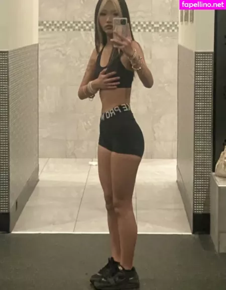 Foreign Bich OnlyFans Thumbnail #4xtftcvMNf