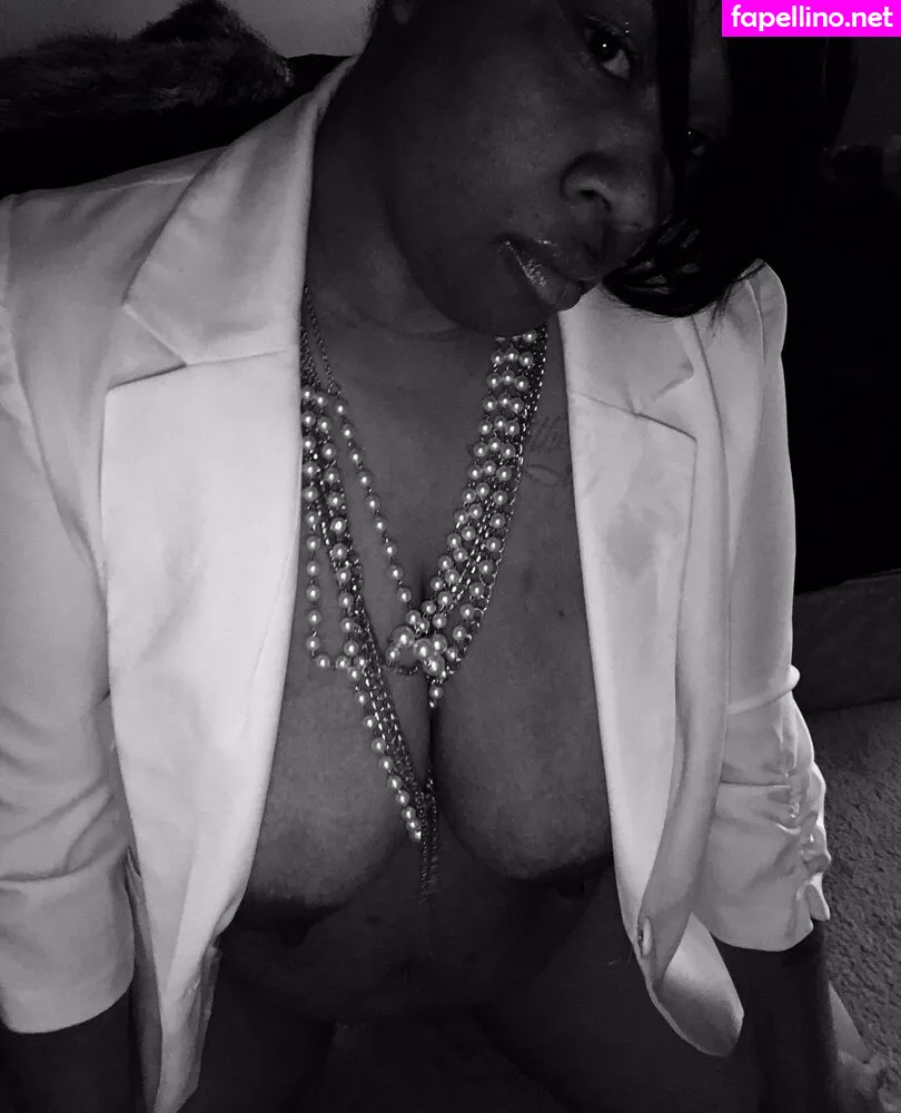 foreign_luxury Nude Leaked OnlyFans Photo #KhAS8ySrrs