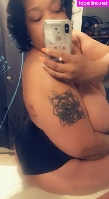 Foreign Luxury OnlyFans Thumbnail #QR7Ya1zLdC