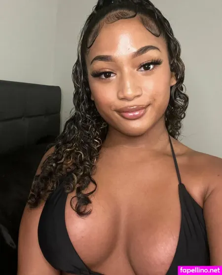 Foreignaiomi OnlyFans Thumbnail #QZEZ9cVSlS