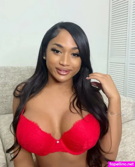 Foreignaiomi OnlyFans Thumbnail #j2pWIkNnoe