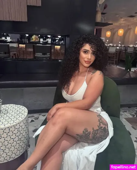 Foreigncurls Sara OnlyFans Thumbnail #qW9HbKE7Ug
