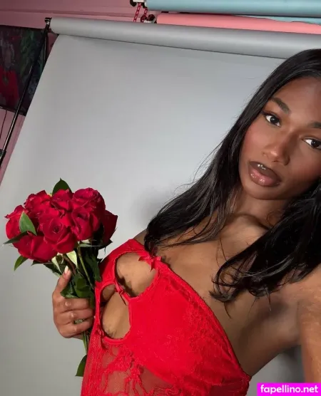 Foreignkisss OnlyFans Thumbnail #hgdoUGeNtC