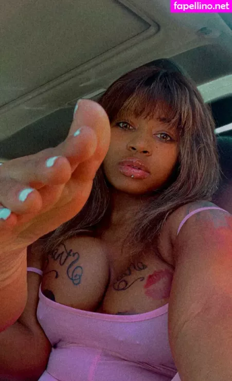 Foreignrenaa OnlyFans Thumbnail #jFicUIZN3m