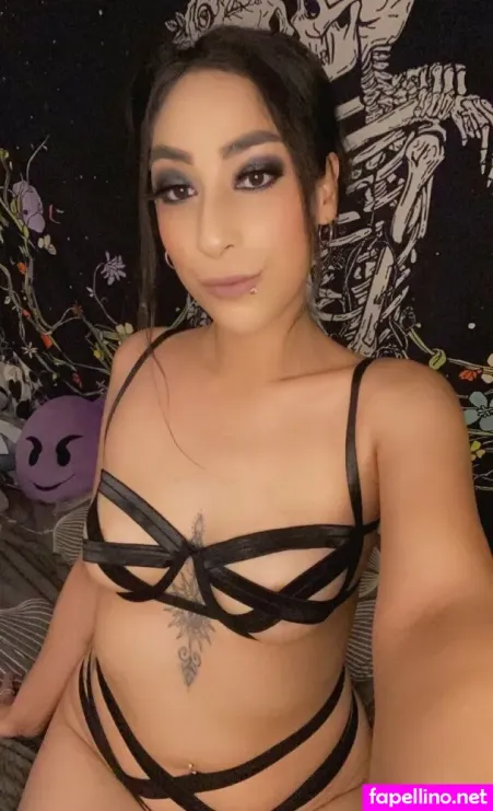 Foreignrose415 OnlyFans Thumbnail #8FbNTrHr2f