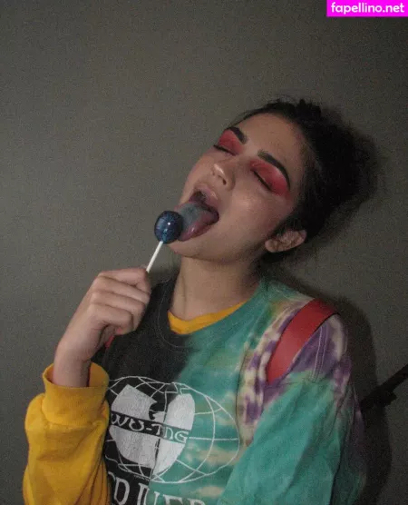 Foreigntrashbag OnlyFans Thumbnail #xHXtKv0rDi