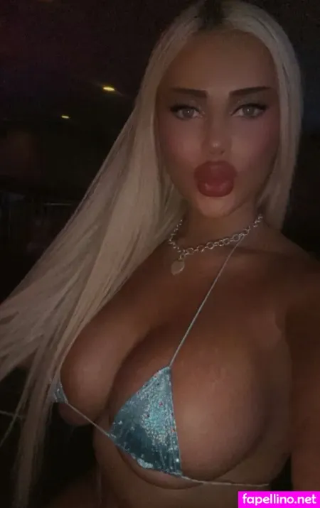 Foreverchanel1 OnlyFans Thumbnail #NCwhKvf17o