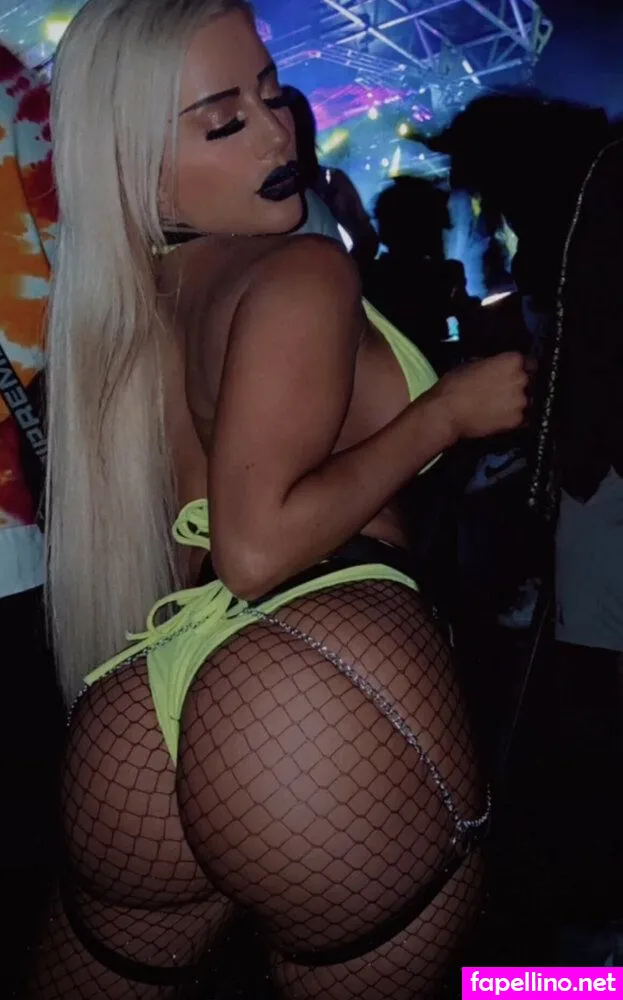 foreverchanel1, real.chanelxoxo, the.real.chanel.xoxo, therealchanelxoxo Nude Leaked OnlyFans Photo #NGZZe9U94R