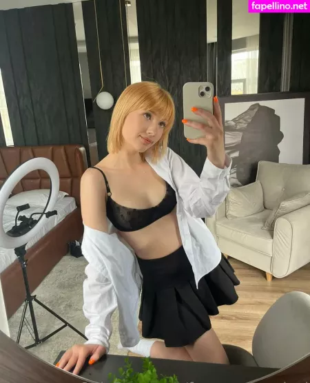 Foreveryourslexi OnlyFans Thumbnail #8yze1l4dco