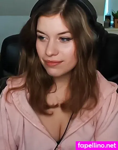 Formulalena OnlyFans Thumbnail #rn4I5nQT8J