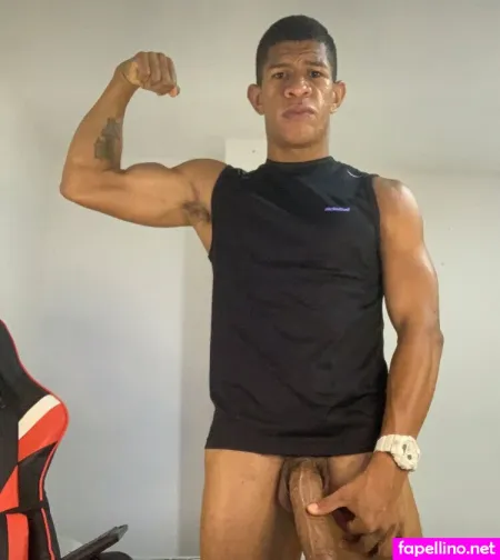 Fornarisfree OnlyFans Thumbnail #3AP2kmlwXB