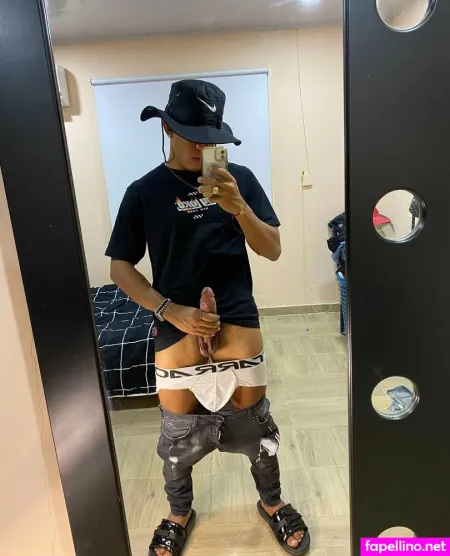 Fornarisfree OnlyFans Thumbnail #epiJhcm11U