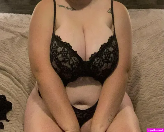 Fostleah OnlyFans Thumbnail #RqFAA0yXlg