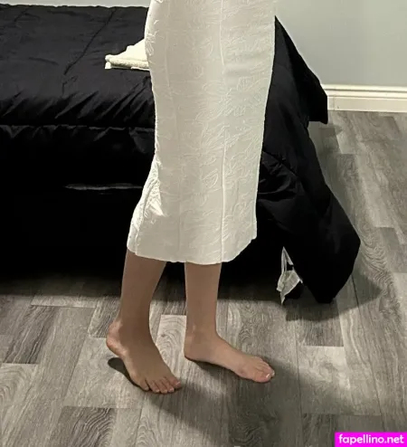 Foundherfeet OnlyFans Thumbnail #1ObkaPqHVt