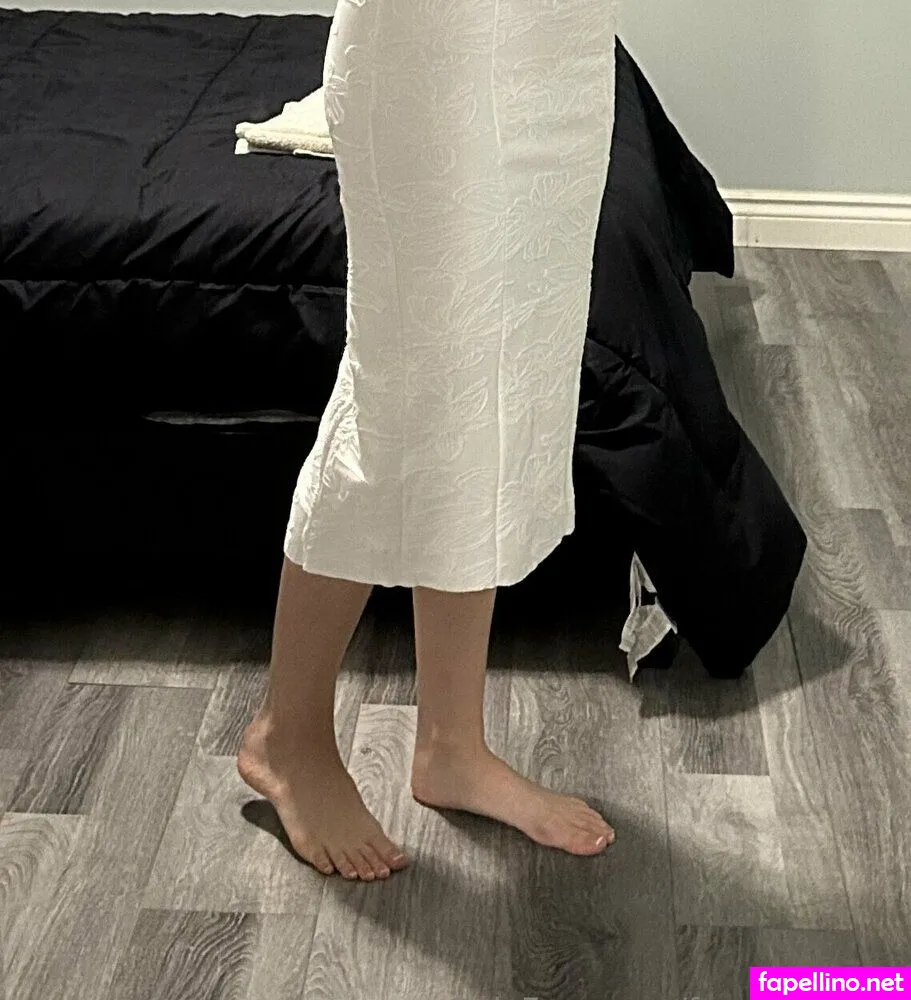 foundherfeet Nude Leaked OnlyFans Photo #1ObkaPqHVt