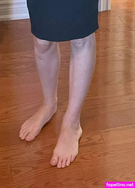 Foundherfeet OnlyFans Thumbnail #BhA9PVhhFV