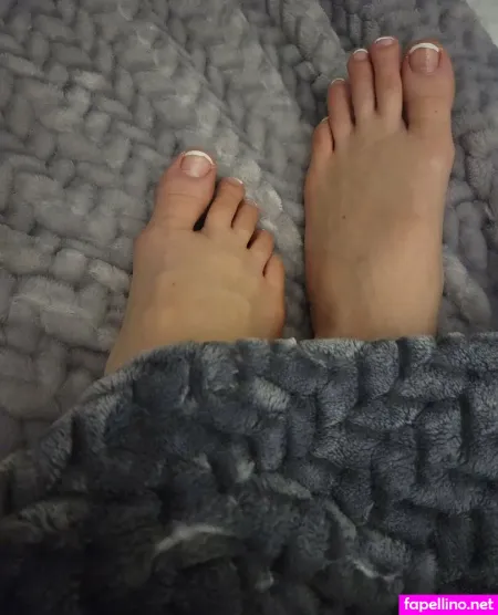 Foundherfeet OnlyFans Thumbnail #qhXaNArlen