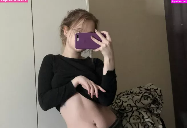 Fox Happiness OnlyFans Thumbnail #4smE2wrCfh