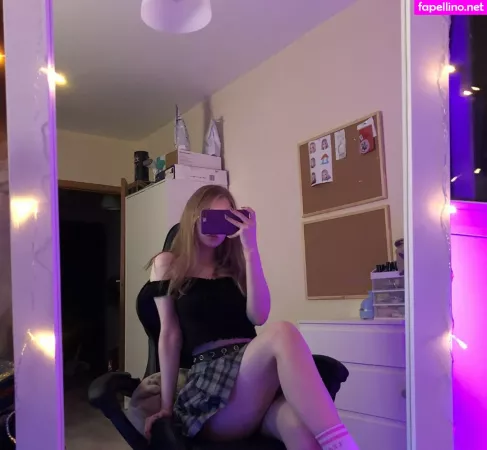 Fox Happiness OnlyFans Thumbnail #UFdAVIoskU