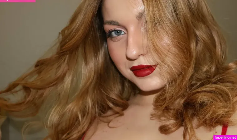 Fox Lisa OnlyFans Thumbnail #HDR6foZeNv