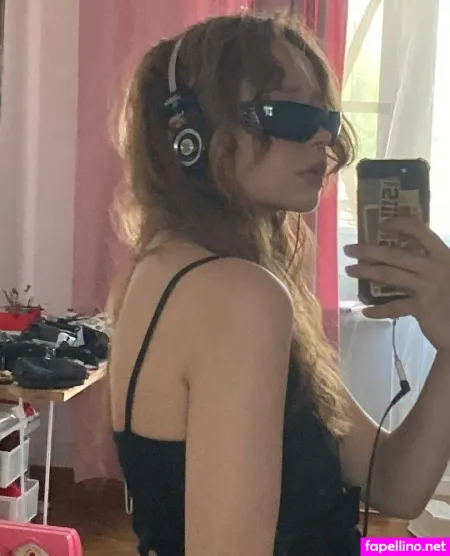 Foxevaxof OnlyFans Thumbnail #18Yd55SY2w