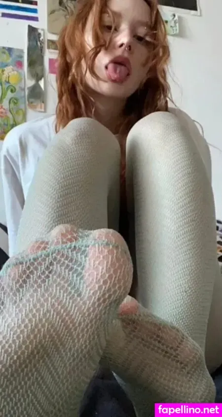 Foxevaxof OnlyFans Thumbnail #dQHom2MomD