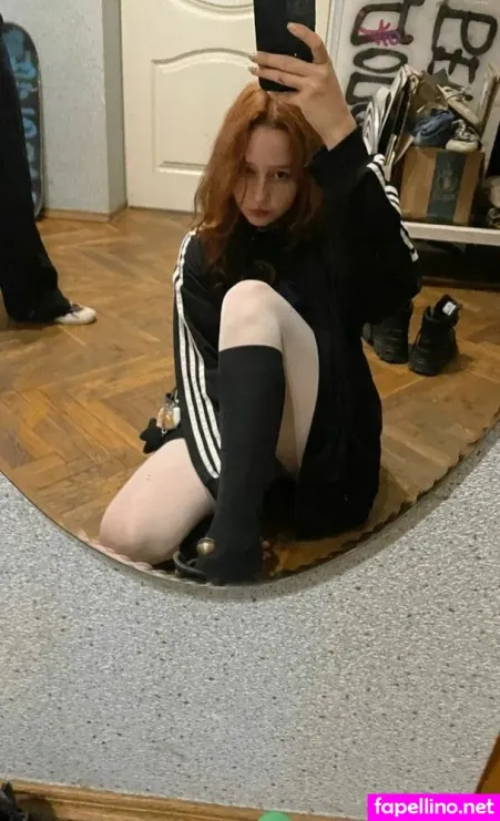 Foxevaxof OnlyFans Thumbnail #ihw2nlfDaO