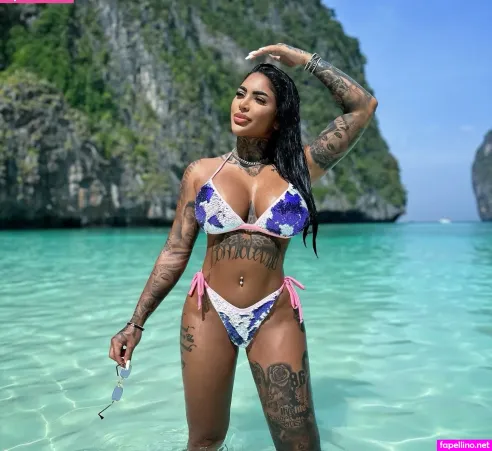 Foxiee Fox OnlyFans Thumbnail #0p85oUixoU