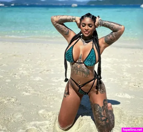 Foxiee Fox OnlyFans Thumbnail #ATbIuUuxW5