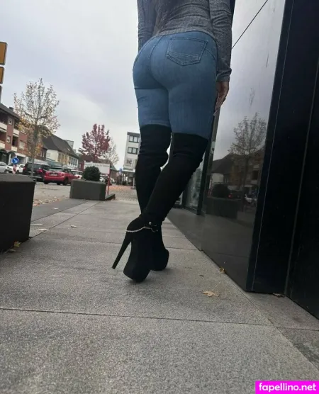 Foxieefeetfree Main Profile Photo