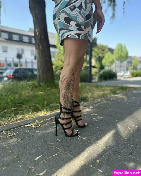 Foxieefeetfree OnlyFans Thumbnail #vtz6LwwrV3