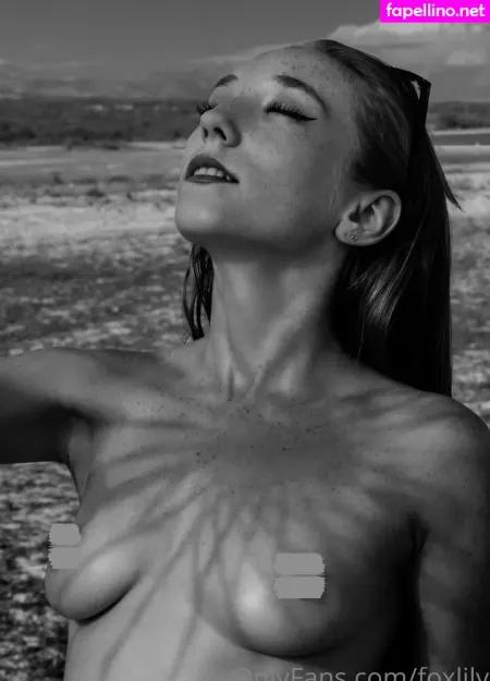Foxlily OnlyFans Thumbnail #kr51w26cvF