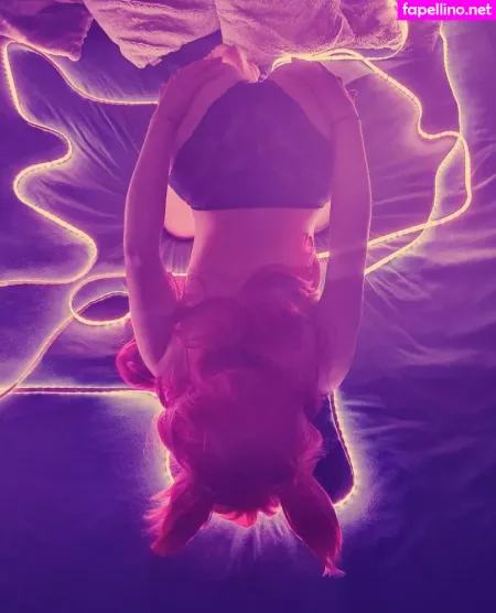 Foxneeko OnlyFans Thumbnail #CQs0CRYFUB