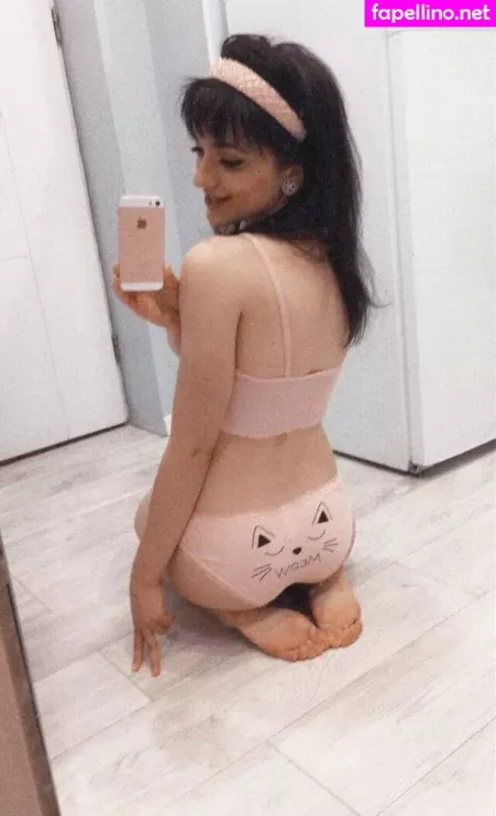 Foxneeko OnlyFans Thumbnail #Tbi3n3wYee