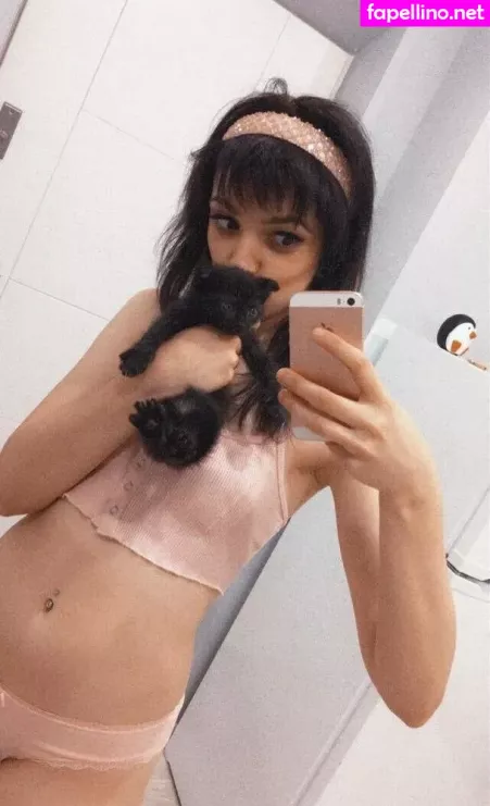 Foxneeko OnlyFans Thumbnail #b235oiPkEm