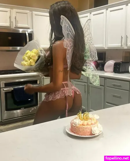 Foxstripes OnlyFans Thumbnail #1krmPExW22