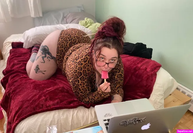 Foxxxy Sybil OnlyFans Thumbnail #A8XexWCXOX