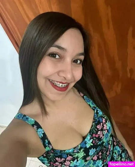 Foxy Babe143 OnlyFans Thumbnail #2cagVPKg8n