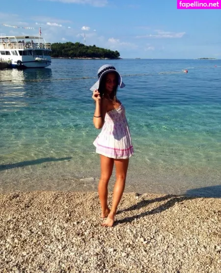 Foxy Di OnlyFans Thumbnail #g2ND183fEv