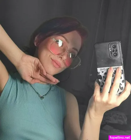 Foxy Emma Free OnlyFans Thumbnail #0inPilMK15