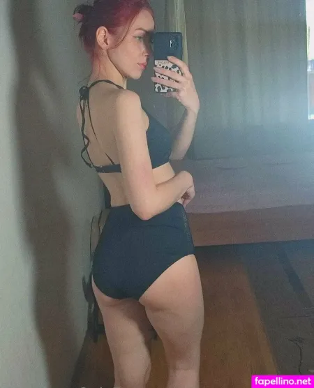 Foxy Emma Free OnlyFans Thumbnail #1f278phstQ