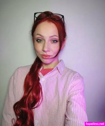 Foxy Emma Free OnlyFans Thumbnail #g6vu0dCRzF