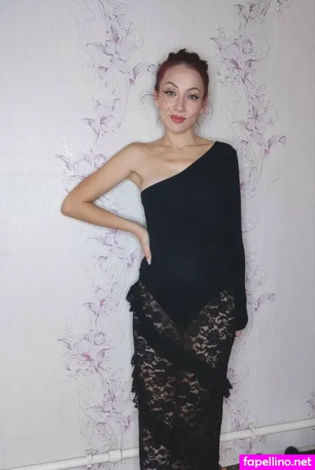 Foxy Emmma OnlyFans Thumbnail #JScF4jfQOp