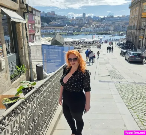 Foxy English Redhead OnlyFans Thumbnail #9eyVPeX2BU