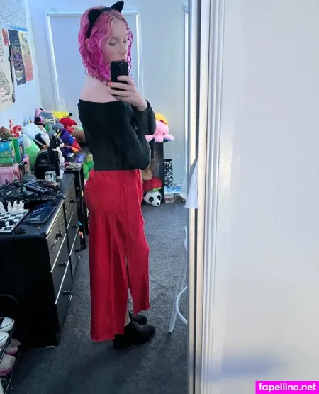 Foxy Femboyyy OnlyFans Thumbnail #JNqbMBDdjt
