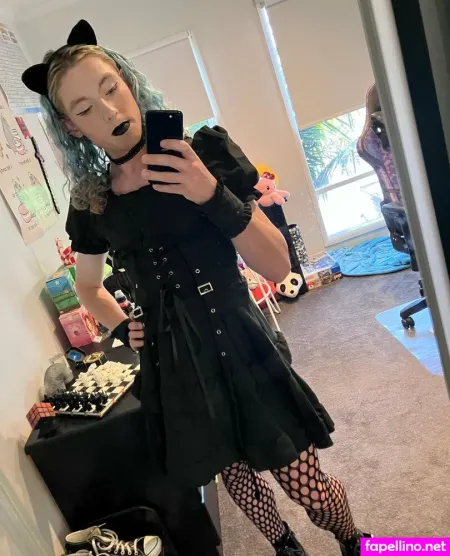 Foxy Femboyyy OnlyFans Thumbnail #o0ID6d47ly
