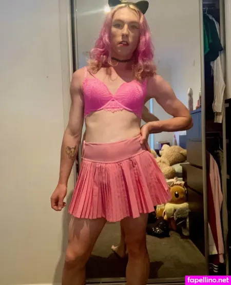 Foxy Femboyyy OnlyFans Thumbnail #tUuKr4YfR6
