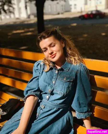 Foxy Lily OnlyFans Thumbnail #TKBGaHcMY0